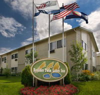 Boulder Twin Lakes Inn - Tourism Bookings