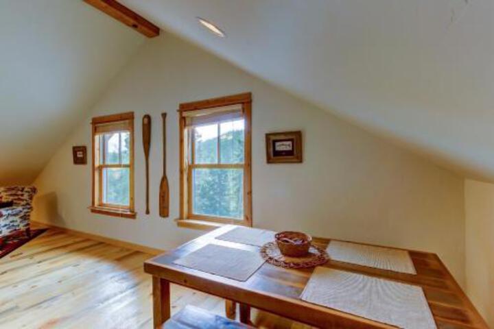 Eagles Landing Lodge - thumb 1