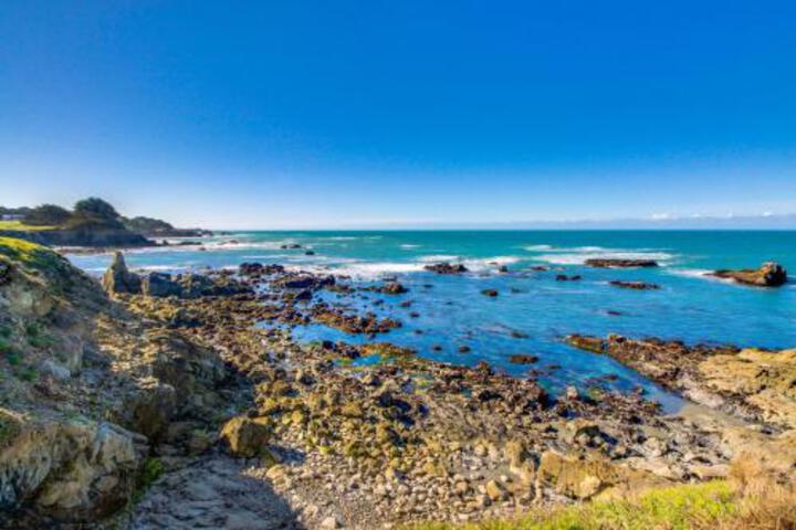 Comstock Retreat - thumb 5