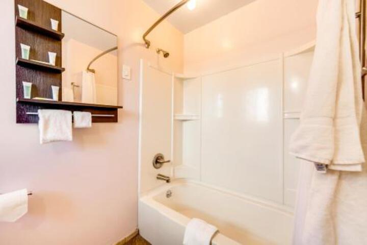 Westside Beauty - thumb 3