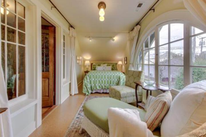 726 Fourth Historic Wortman House - thumb 2