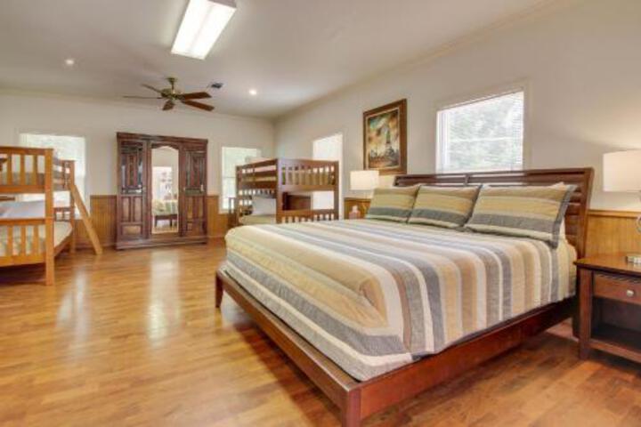 River Valley Lakehouse - thumb 1