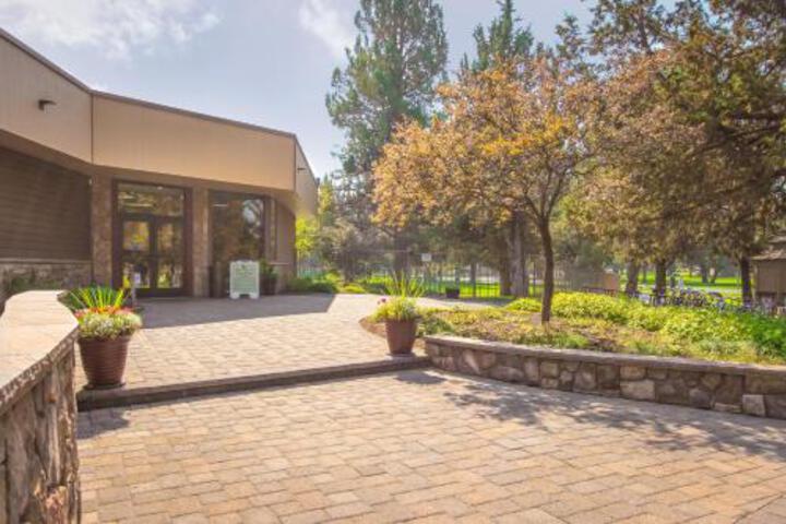 Eagle Crest Family Friendly Chalet - thumb 5