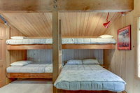 Modern Treehouse Escape