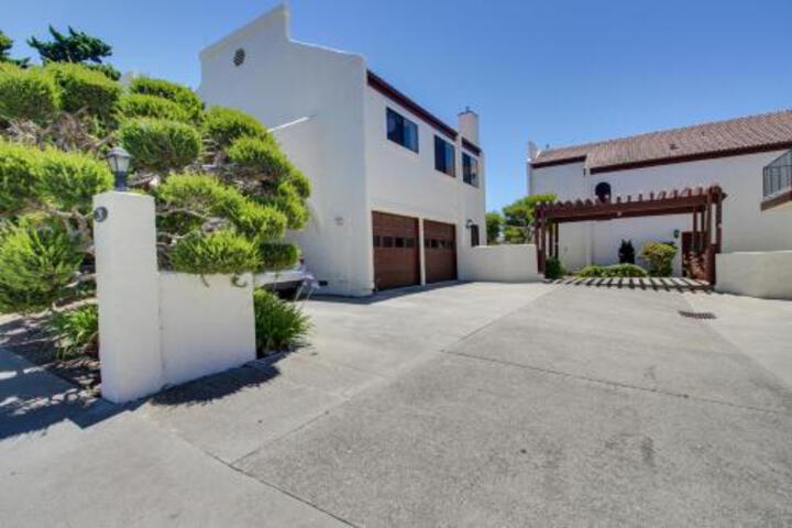 Golden Sand Retreat - thumb 2