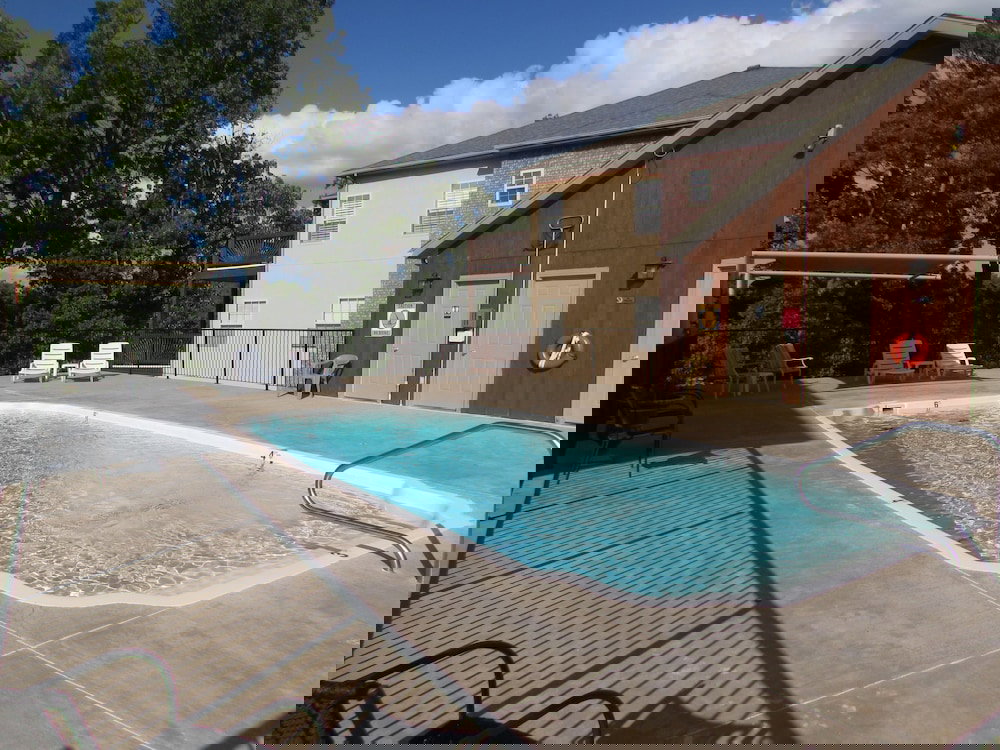 Tina Condo B-6 - thumb 1