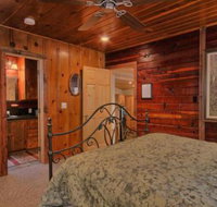 1L The Tree House - Tourism Bookings