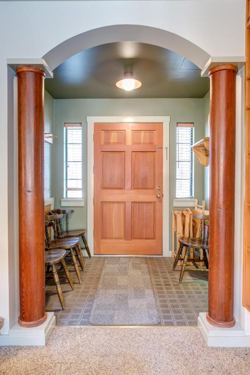 1A Wawona Retreat - thumb 2