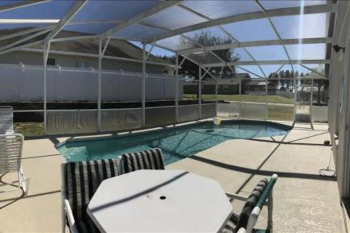 46 Woodlark House - thumb 5