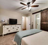 Entertainment District Home - Tourism Bookings