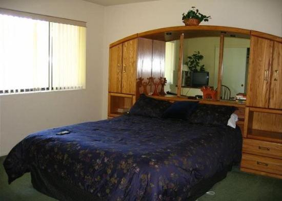 Edgewater #15 2BR / 2BA Mountain View - thumb 3