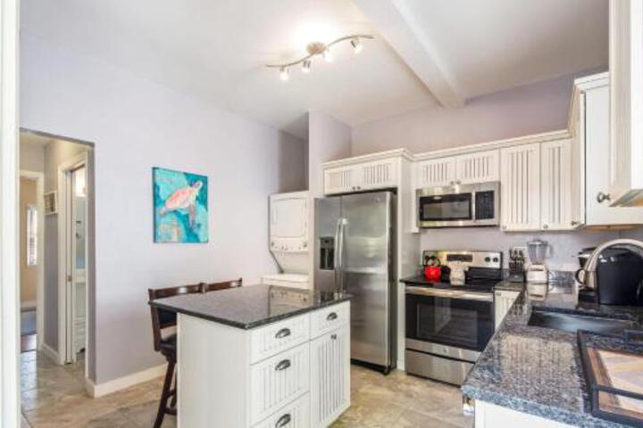 Garden Of Roses - thumb 6