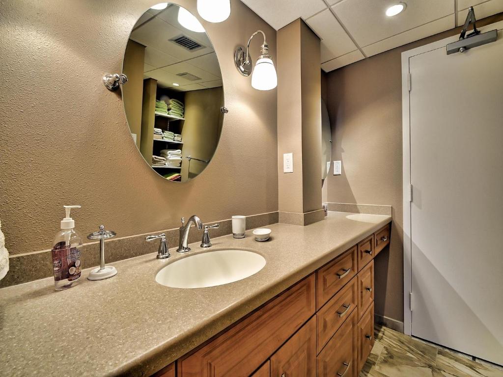 440 West Condos 908N - thumb 4