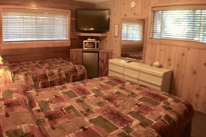 Giant Oaks Lodge - thumb 4