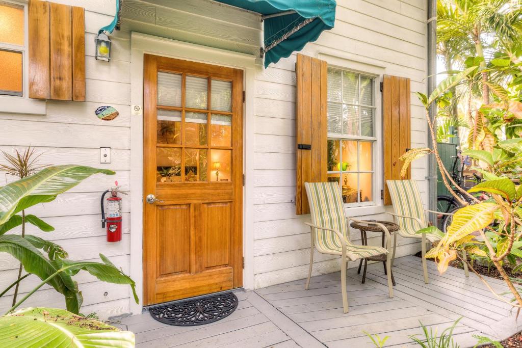 Key West Harbor Inn Adults Only - thumb 2