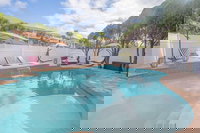 Golden Coast Cottage