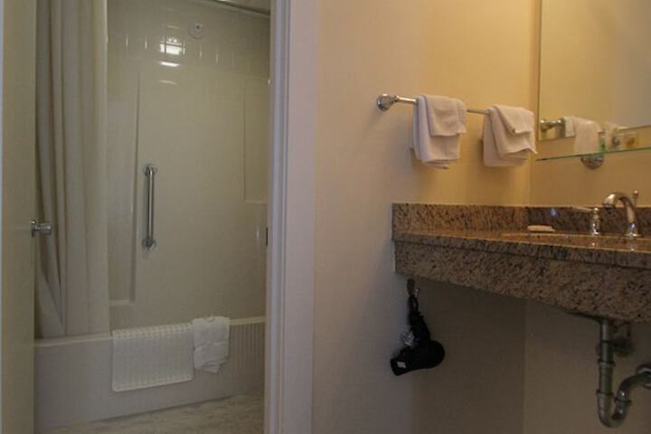 Atlantic Oceanfront Motel At Wells Beach, Maine - thumb 5