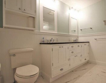 43 Janes 4 Bedroom Home - thumb 1