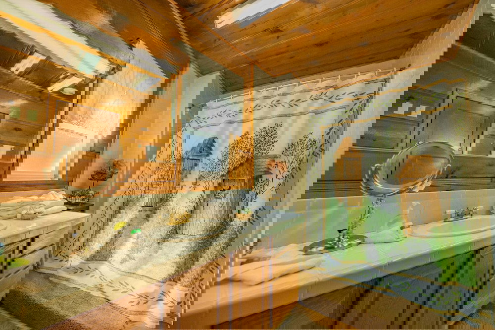 Pine Forest Cabin - thumb 4