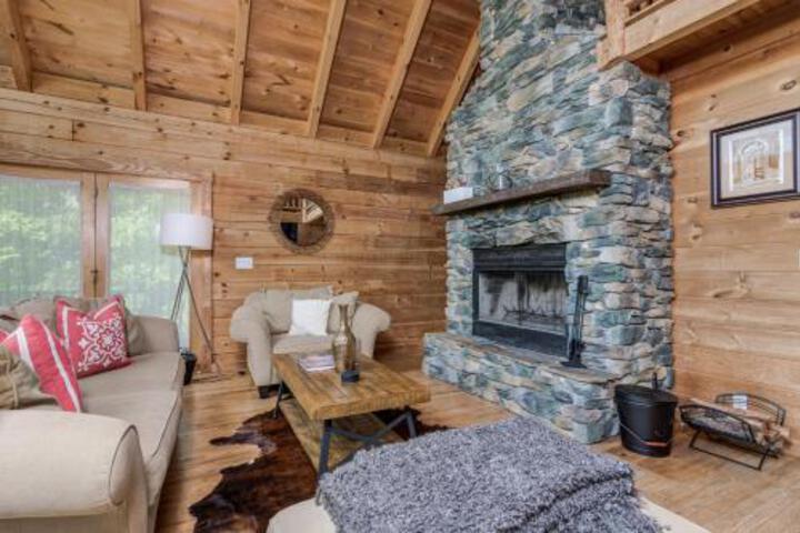 Mountain Escape Cabin - thumb 1