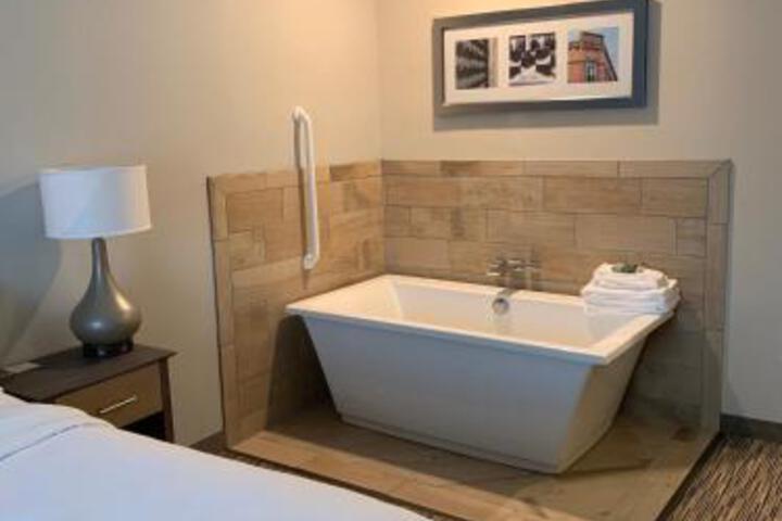 GrandStay Hotel & Suites - thumb 4