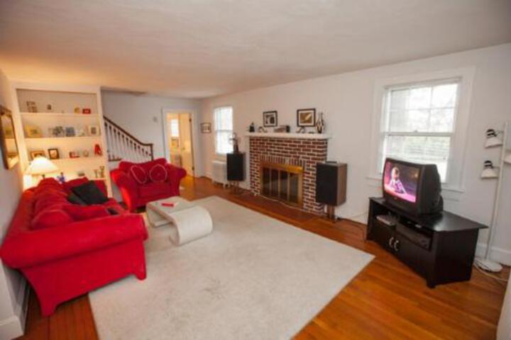 23rd Street White House - thumb 1