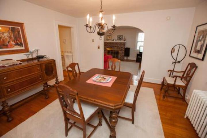 23rd Street White House - thumb 6