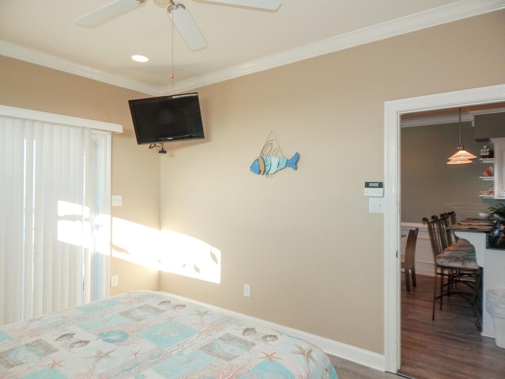 043 Casa Islena 3 Bedroom Home - thumb 3