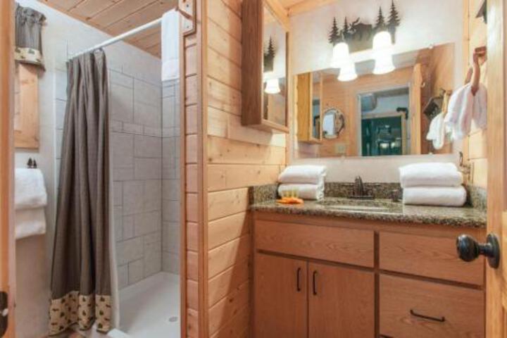 Lost Creek Cabin - thumb 4
