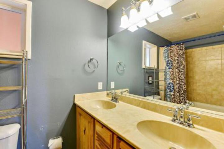 Empty Saddle - thumb 7