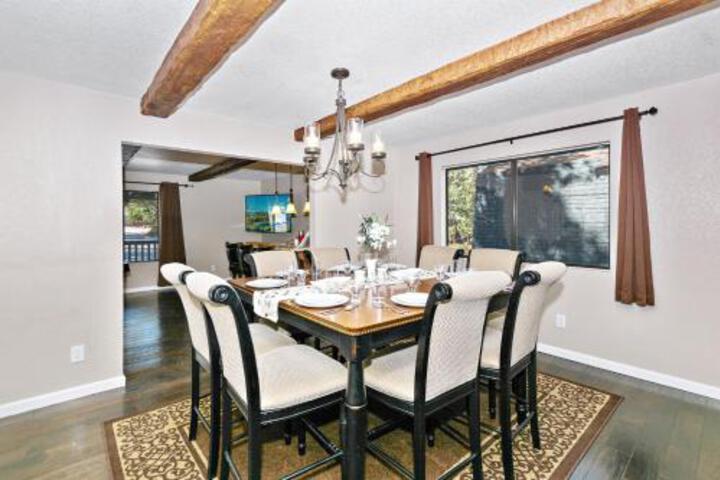 010 John & Sues Hideaway Home - thumb 0