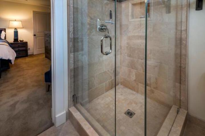 Downtown Hideaway - thumb 6