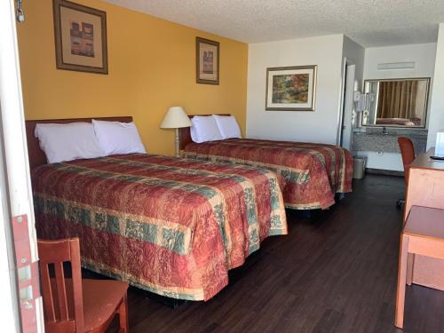 Economy Inn - thumb 2