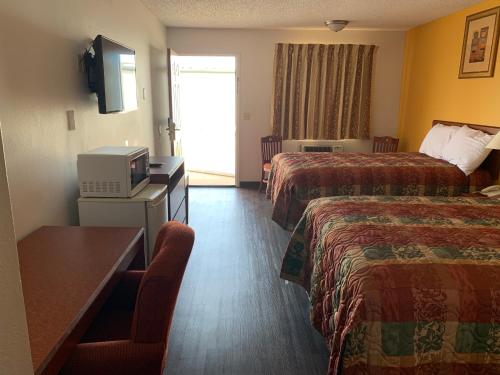 Economy Inn - thumb 5