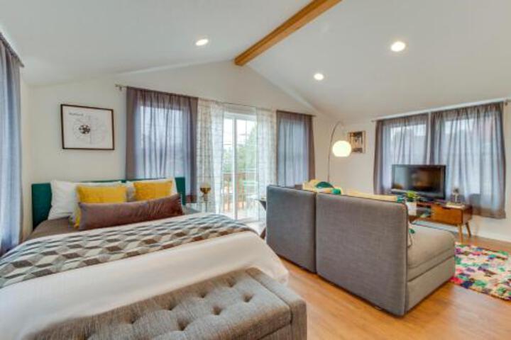 New Portland Neighborhood Studio - thumb 6