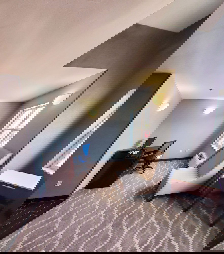 Americas Best Value Inn & Suites Racine - thumb 3