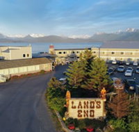 Land's End Resort - China Accommodation