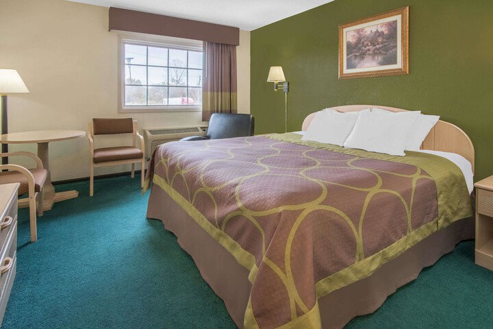 Super 8 By Wyndham Wooster - thumb 3