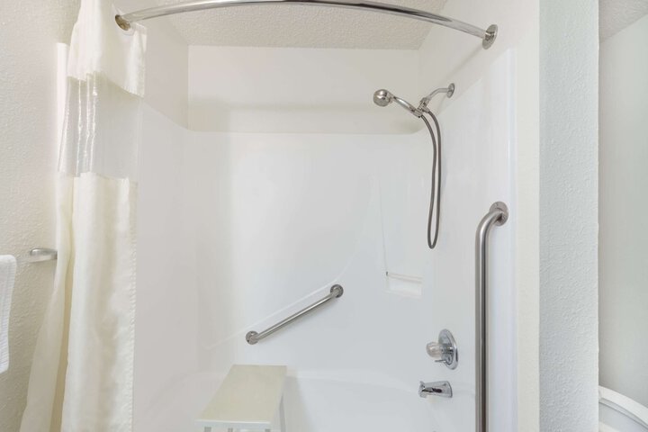 Super 8 By Wyndham Canon City - thumb 7