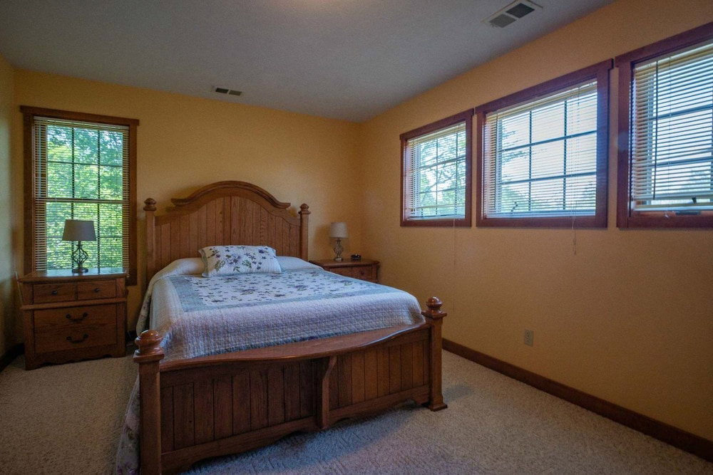 Hawthorne Lodge - thumb 1