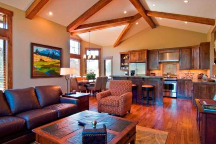 26 Caldera Cabin - thumb 5