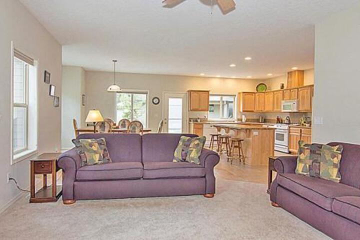 13 Rocky Mountain Lane - thumb 0