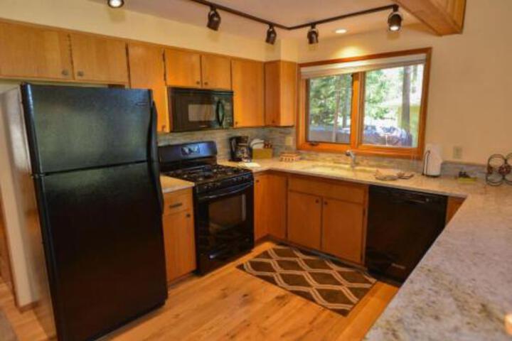 12 Blue Grouse Lane - thumb 3