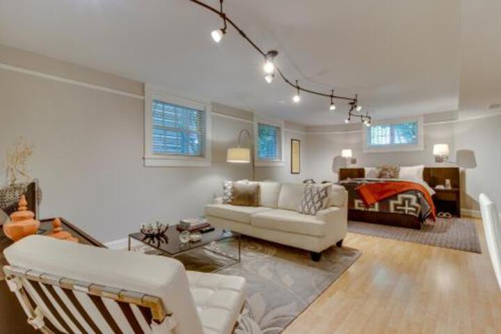 Lovejoy Nook - thumb 0