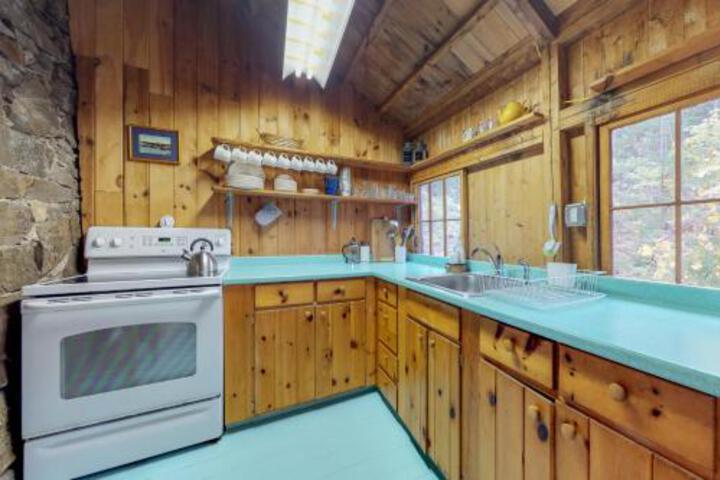 Sailors Cabin - thumb 3