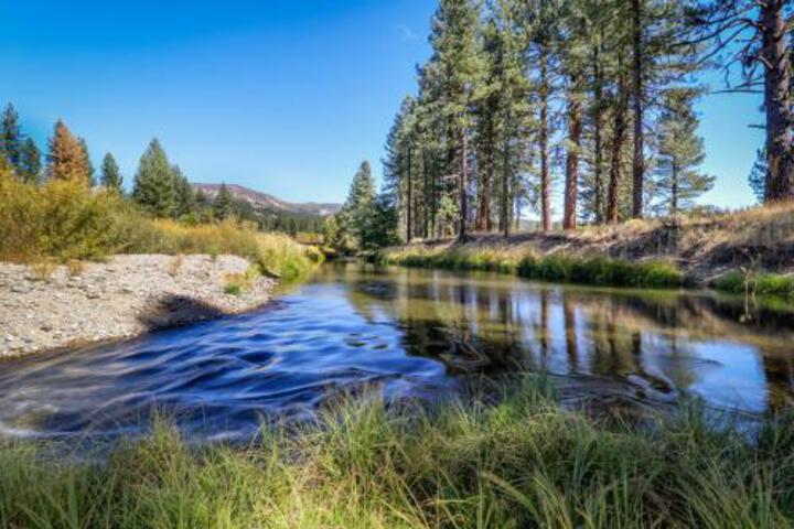 Mountain & River View Cliff House - thumb 3