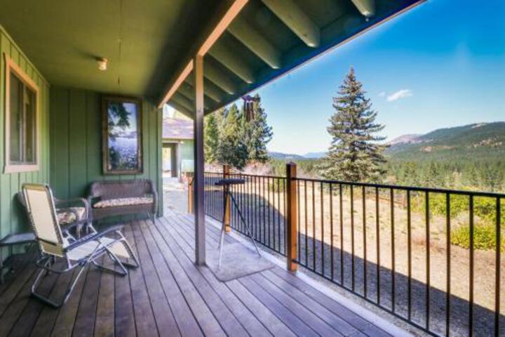 Mountain & River View Cliff House - thumb 6