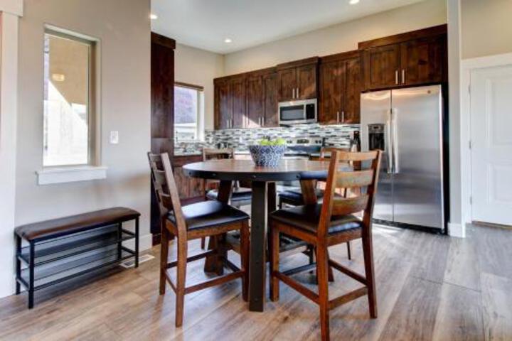 Rim View 1 - thumb 1