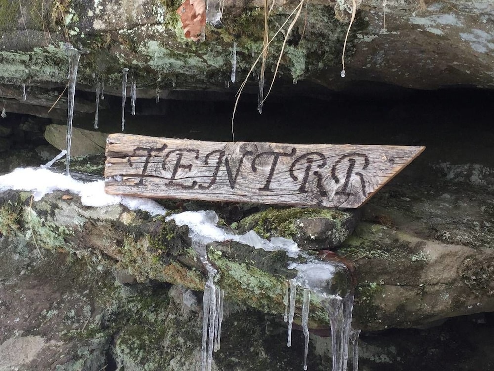 Tentrr Swinging Bridge Sanctuary - thumb 1