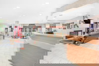 Microtel Inn  Suites by Wyndham Colfax/Newton